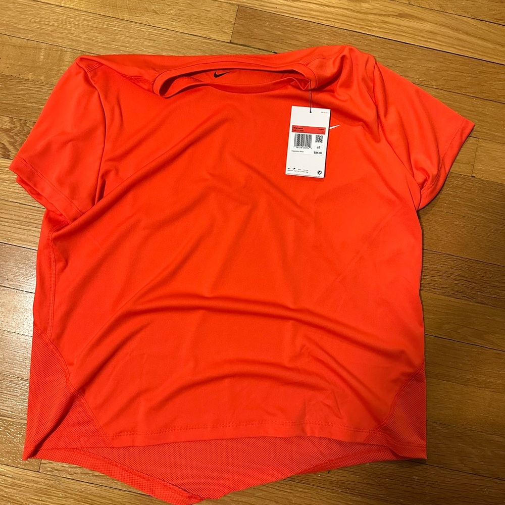Nike Miler women’s running shirt